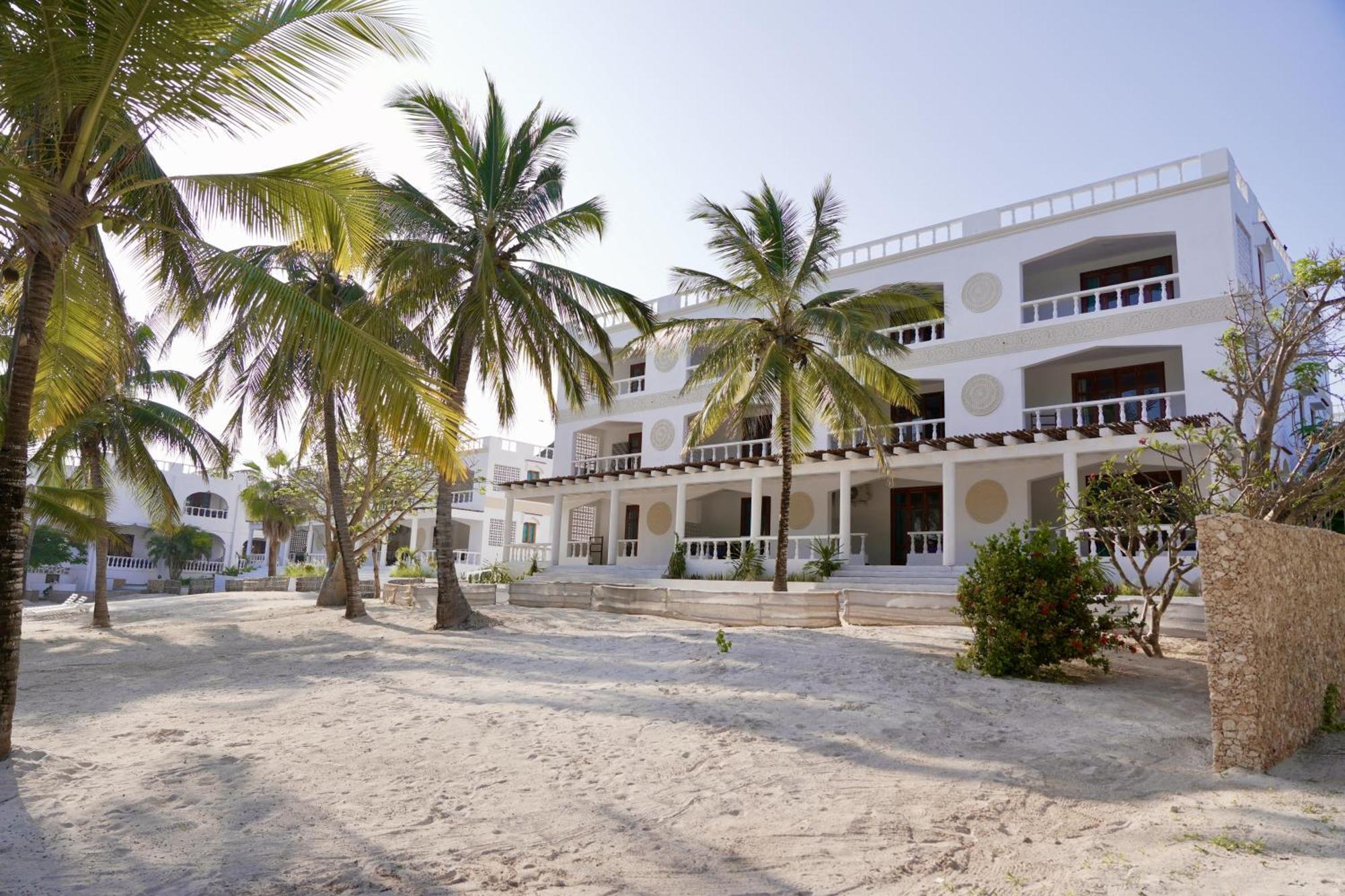 Jacaranda Beach Resort Watamu Eksteriør bilde