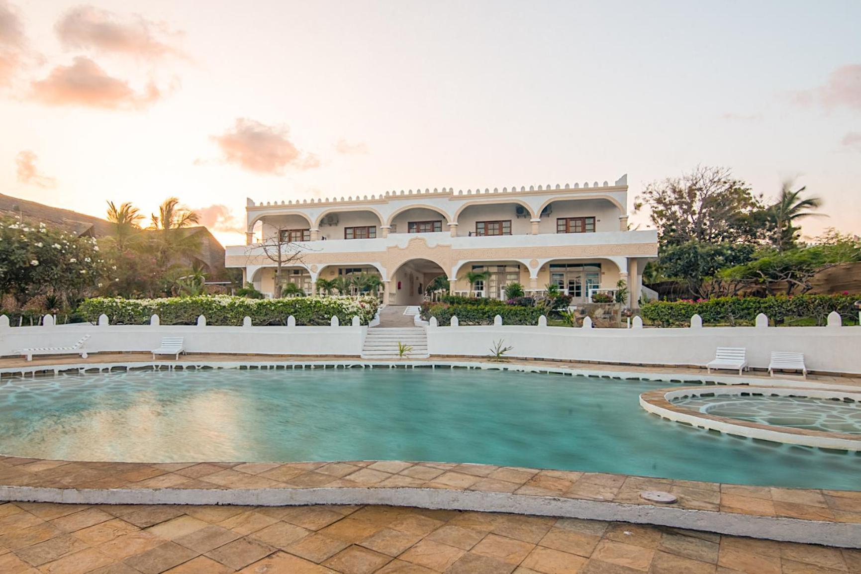 Jacaranda Beach Resort Watamu Eksteriør bilde